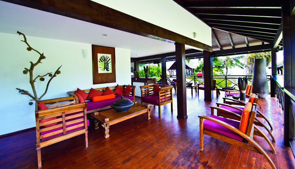 New Emerald Cove Hotel Baie Sainte Anne Eksteriør bilde