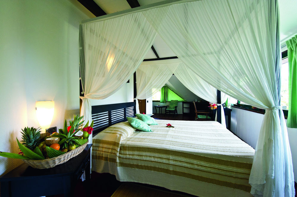 New Emerald Cove Hotel Baie Sainte Anne Eksteriør bilde