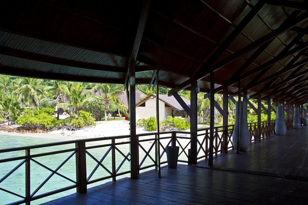 New Emerald Cove Hotel Baie Sainte Anne Eksteriør bilde
